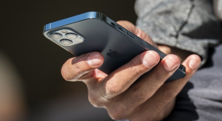 Нова функция на iPhone: Ще може да диагностицира депресия у потребители?