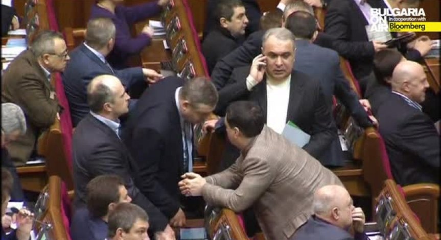 Джо Байдън пристигна  в Киев с пакет икономическа и техническа помощ