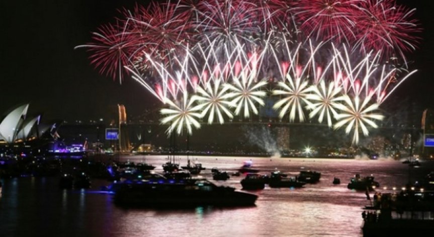 Светът започна празненствата по случай Новата година