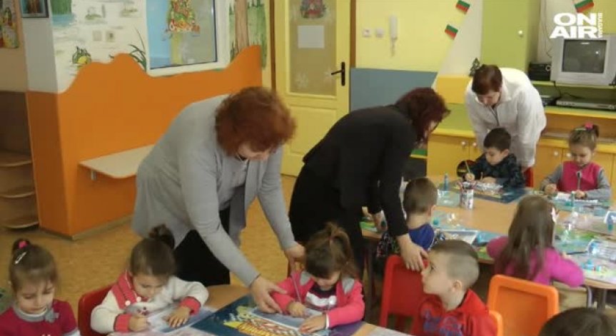 Авария на Топлофикация остави без парно детските градини в Бургас