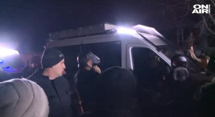 Напрежение във Войводиново и опит за нахлуване в ромската махала