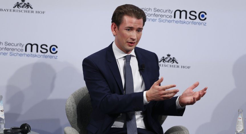 Отправиха смъртни заплахи към Курц и кабинета му