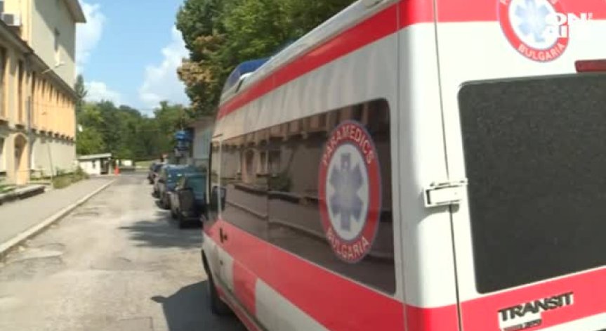 Пострадалото в УАСГ момче остава за активно наблюдение