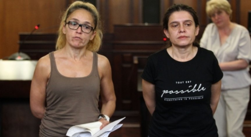 Спецсъдът реши: Иванчева и Петрова без право да напускат страната