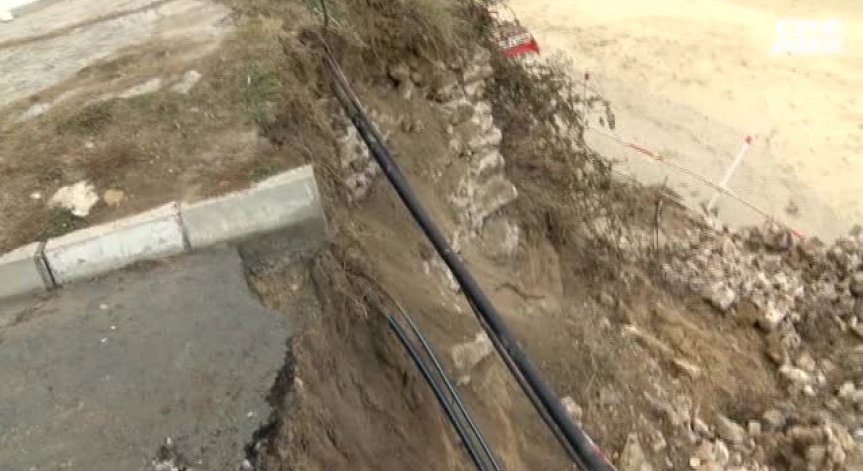 Свлачище на крайбрежната алея в Равда застрашава жители и туристи