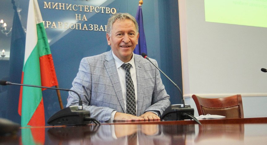 Кацаров: Няма драма и нужда от нови мерки, пандемията е под контрол
