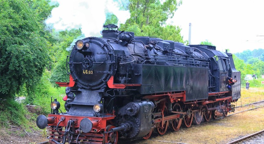 Цената на двупосочния билет от София до Перник и обратно е 45 лв.