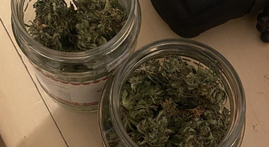 ГДБОП хвана двама мъже с наркотици, оръжие и боеприпаси