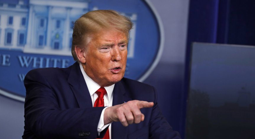 На фона на пандемията: Тръмп ще забрани имиграцията към САЩ