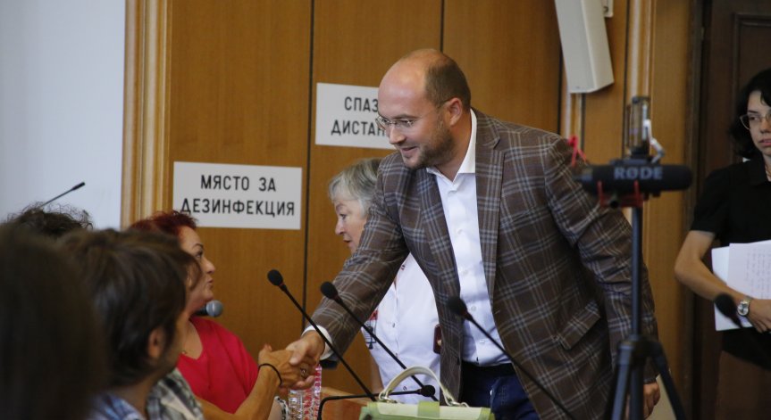 СОС: Домашното насилие се превърна в пандемия, заработва първата 