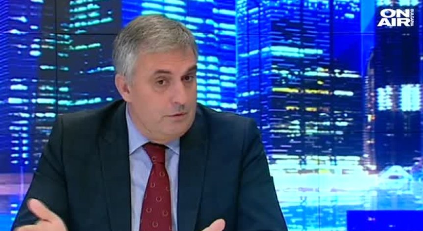 Министър Калфин: Решителното действие е прокуратурата да влезе в изпълнителната власт