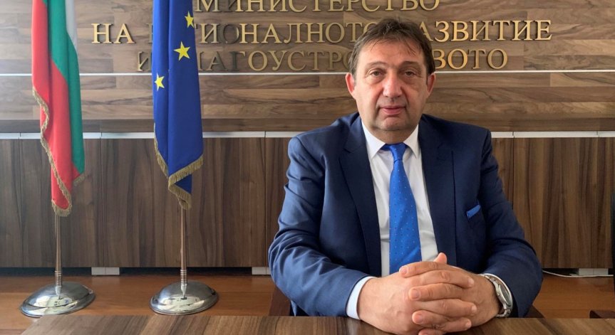 Регионалният министър и шефът на ДНСК инспектират интерконектора с Гърция