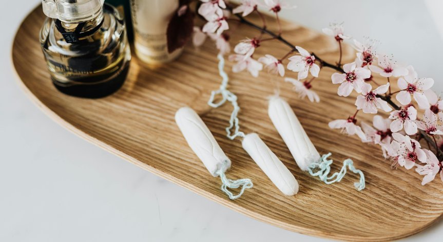 Менструацията при момичетата настъпва по-рано от обичайното