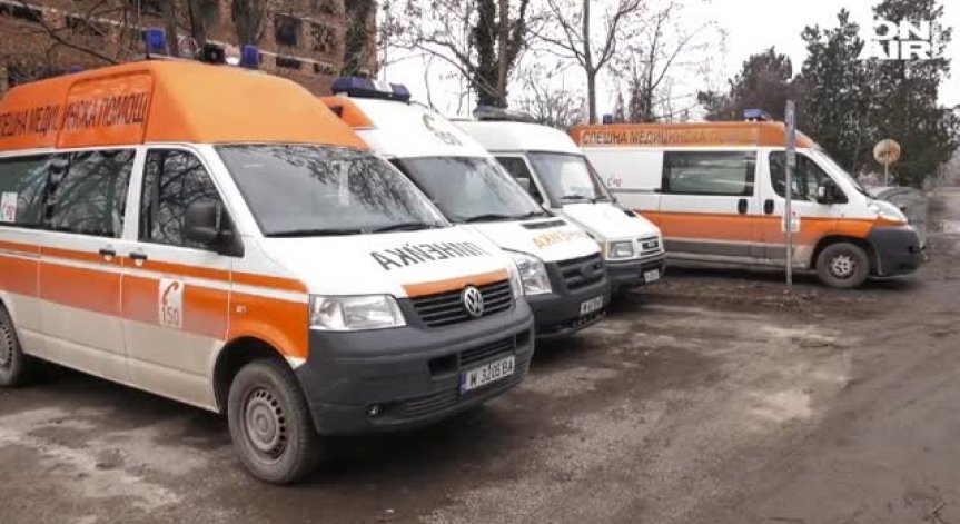 Нагла кражба: Задигнаха катализаторите на две линейки в Монтана