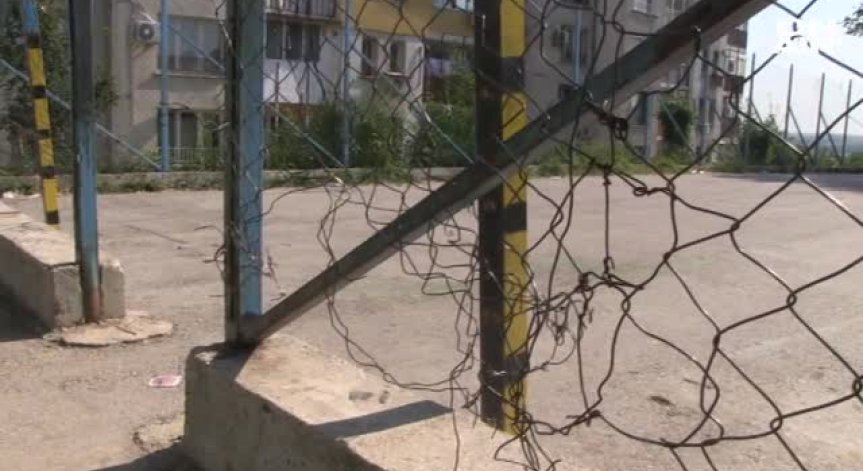 Опасна площадка в Русе 