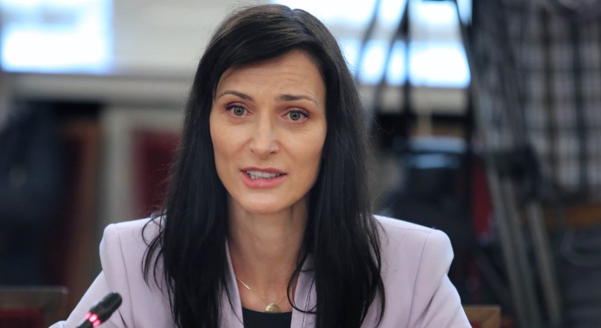 Мария Габриел: За Шенген не сме обсъждали приемането на осъждани мигранти