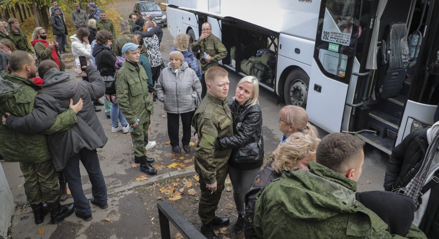 Кой се страхува от руските дезертьори? Европа затваря вратите си за бягащите от мобилизацията