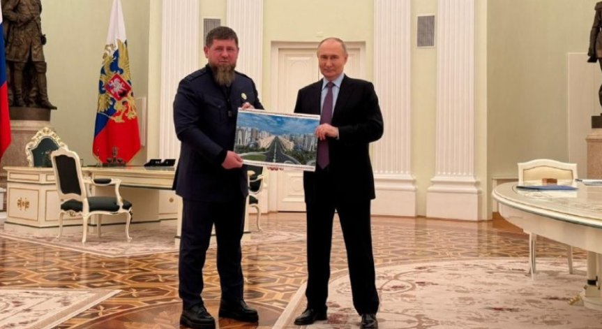 Кадиров на среща с Путин: Десетки хиляди обучени бойци чакат да воюват за Русия