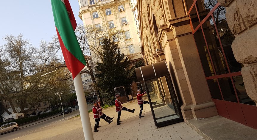 МС обяви 24 ноември за Ден на национален траур
