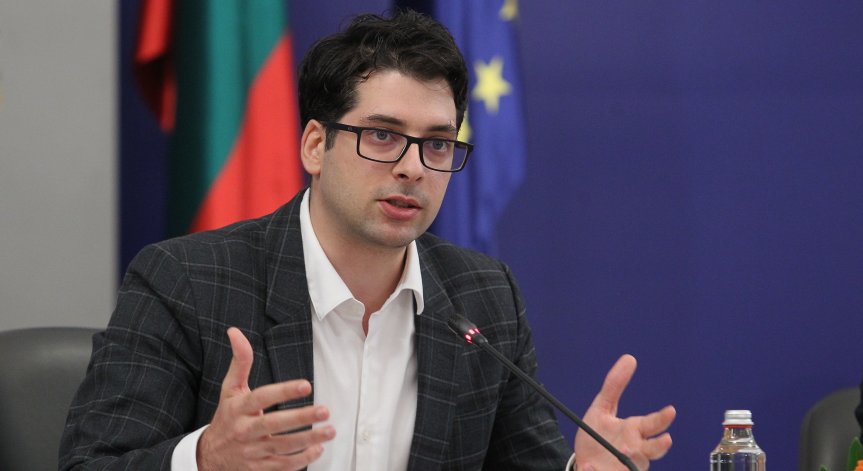 Пеканов: Социалните мрежи и улицата не са достатъчни, гражданите да бъдат част от правенето на политики