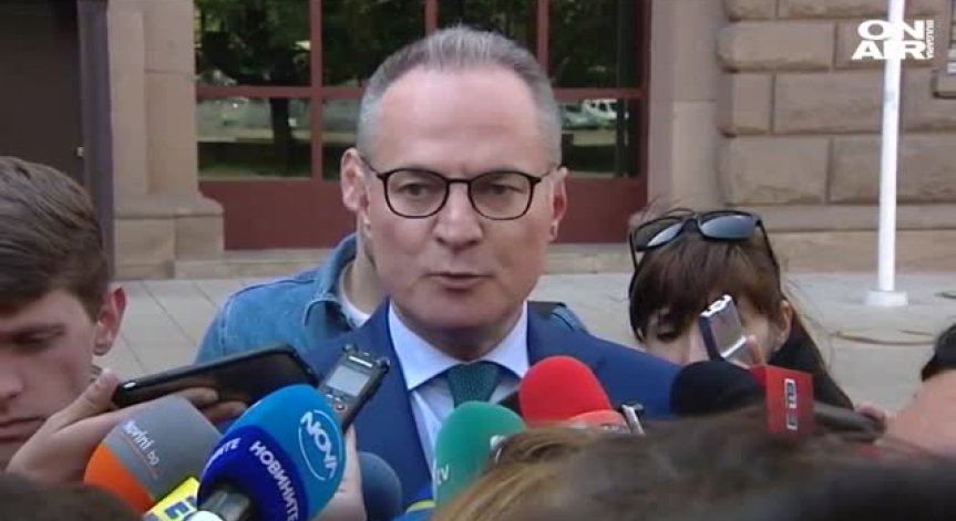 Лозан Панов: Главният прокурор е най-силната политическа личност в България