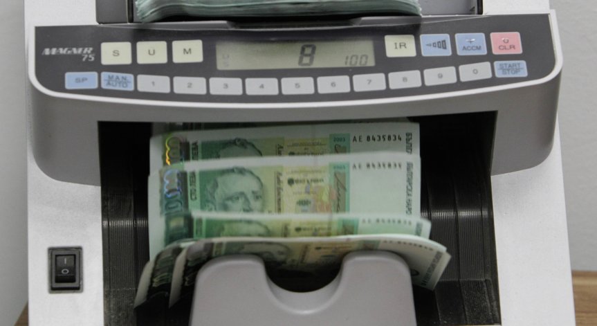 Над 488 млн. евро е търговският дефицит на България през януари