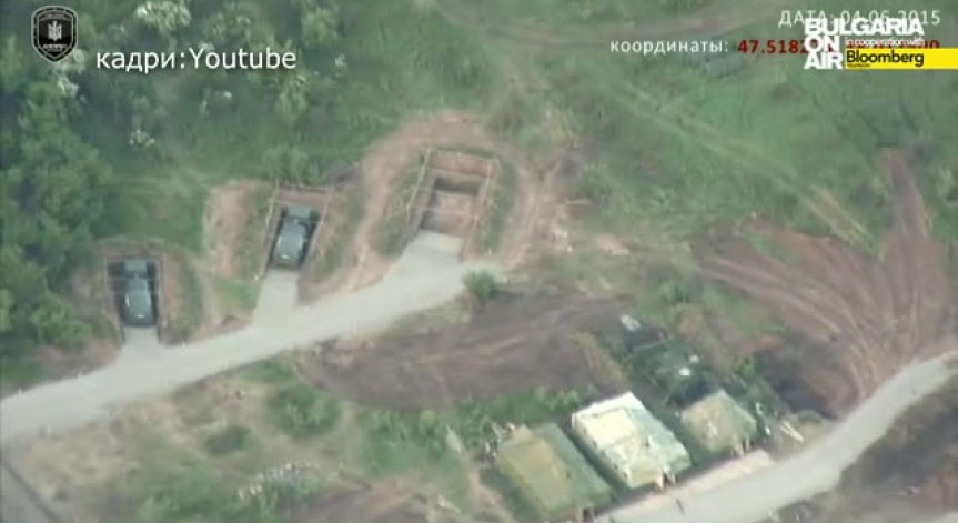 Безпилотен самолет засне руски военен лагер в Източна Украйна