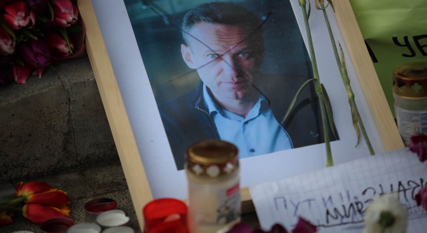 Отхвърлиха жалбата на майката на Навални за неадекватни медицински грижи към него