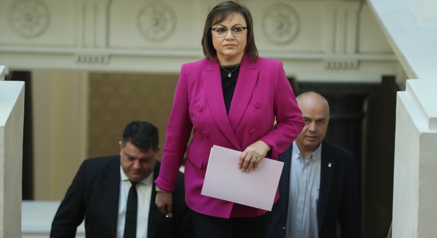 Нинова: Губим още една седмица с приетата програма на НС