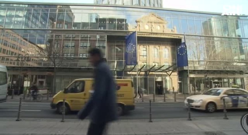 Продължава дефлацията в еврозоната