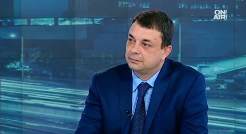 Мажоритарният вот ще превръща местния магнат в депутат, твърди патриот