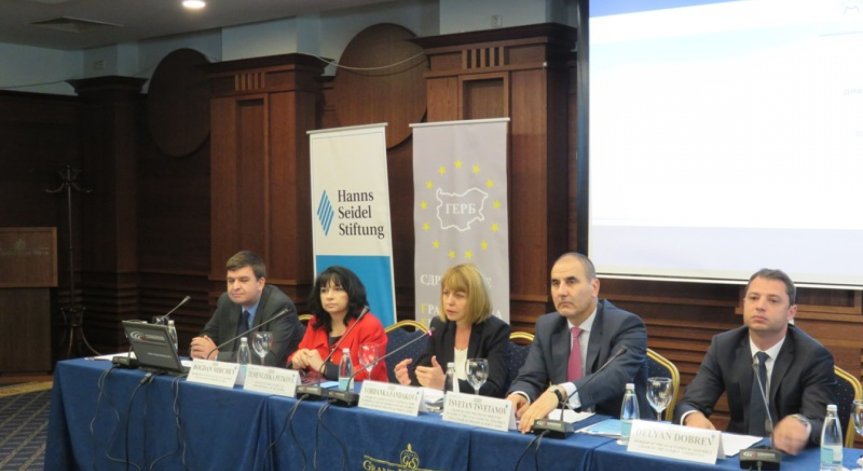 Министър Петкова: С реализацията на газовите си проекти, България ще се превърне в незаобиколим фактор