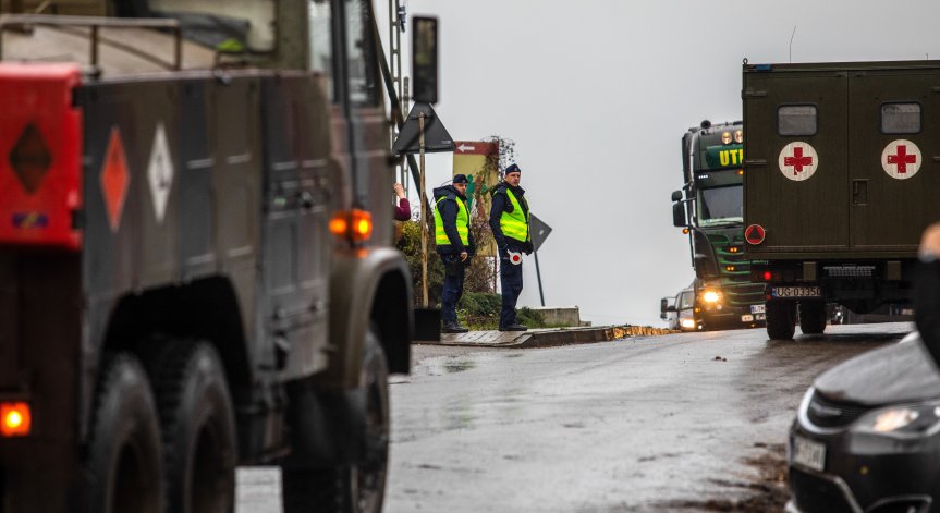 Полша: Трябва да сме готови за още инциденти, свързани с войната в Украйна