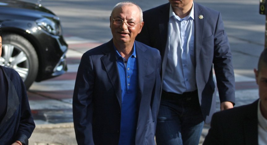 Почетният председател на ДПС Ахмед Доган вече не е в борда на директорите на дружеството.