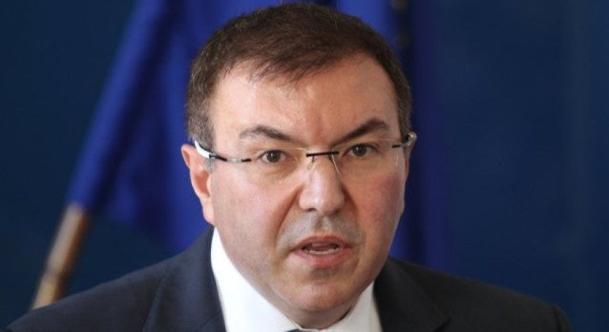 Проф. Ангелов: Болниците не разполагат с безпределен брой лекари