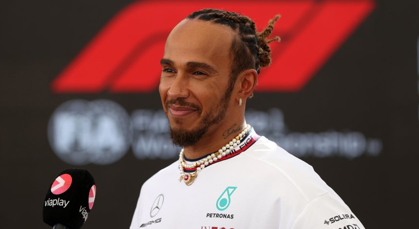 Люис Хамилтън напуска 