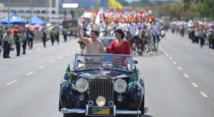 Скандалът Petrobras хвърля сянка над втория мандат на Русеф