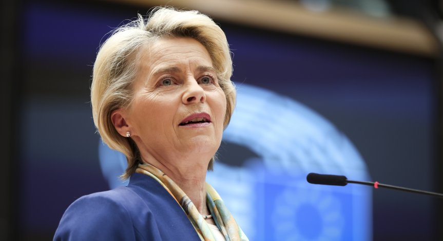 Фон дер Лайен размаха пръст на Китай: Цели промяна в международния ред, иска да е в центъра