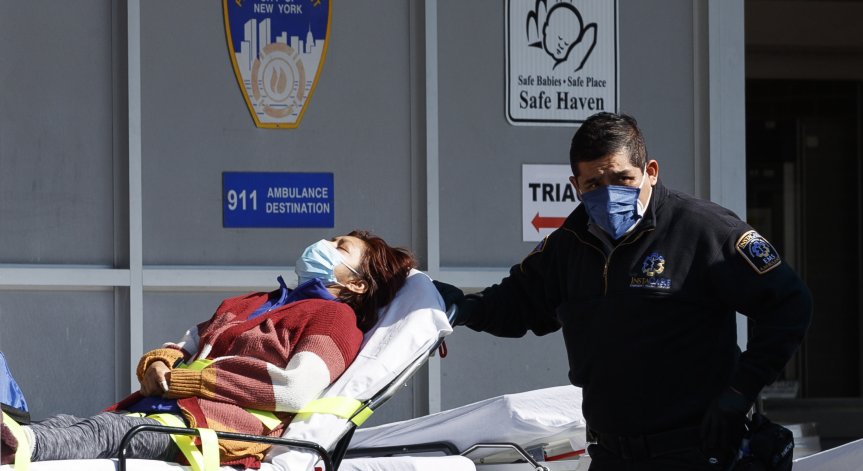 Още 2053 жертви на коронавируса в САЩ