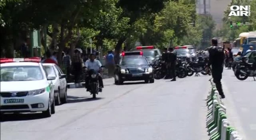 Въоръжени мъже откриха стрелба по парламента в Техеран