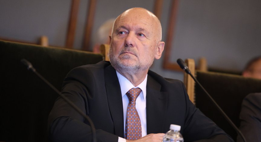 Министри се явяват на парламентарен контрол, Тагарев отговаря за военната помощ за Украйна