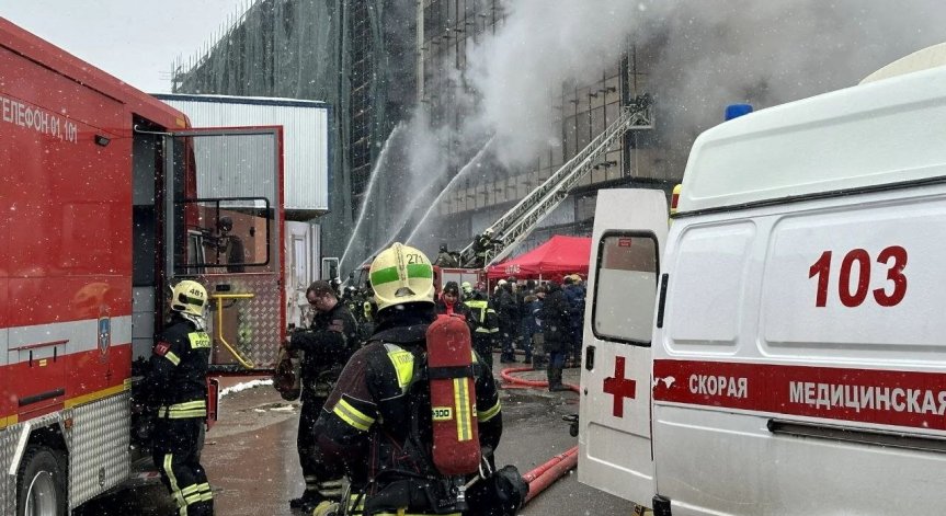 Трагедия в Москва: Седем жертви при пожар на строителна площадка (+СНИМКИ)