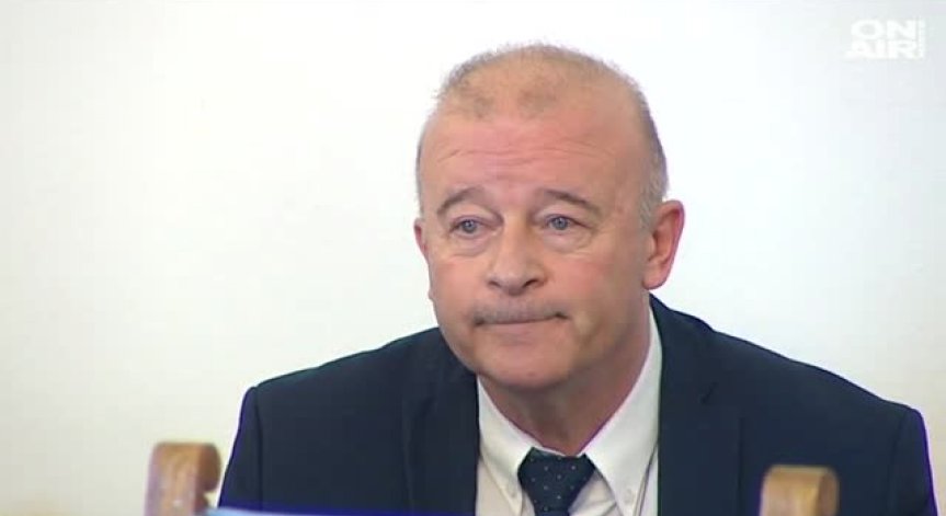 Заместник-министър се изправя пред съда за корупция