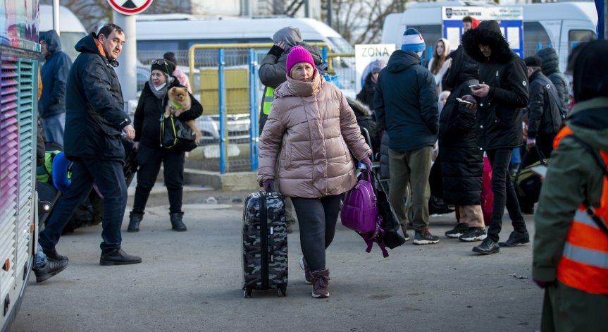 Украйна иска да евакуира над 200 хил. души от Мариупол и Волноваха