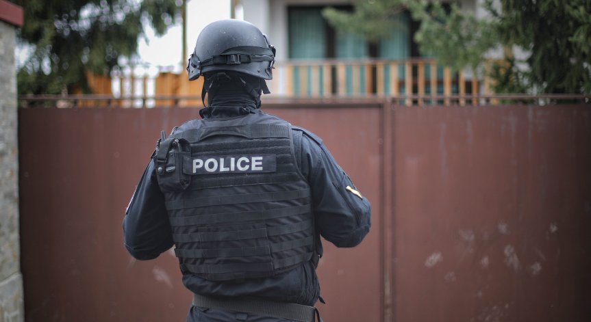 На адреса му е открита една от неговите жертви.