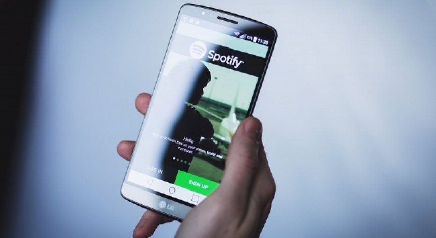 Spotify ще предлага на потребителите си персонализирани плейлисти