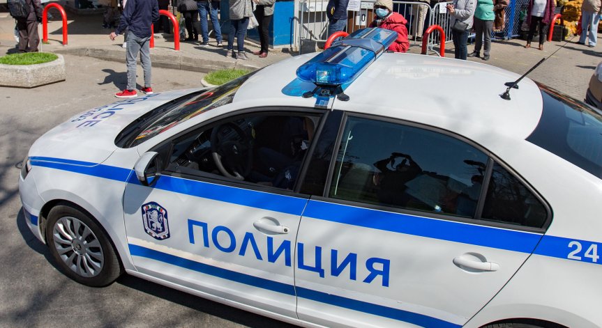 Полиция в една от секциите в Симитли, подадени са над 100 жалби