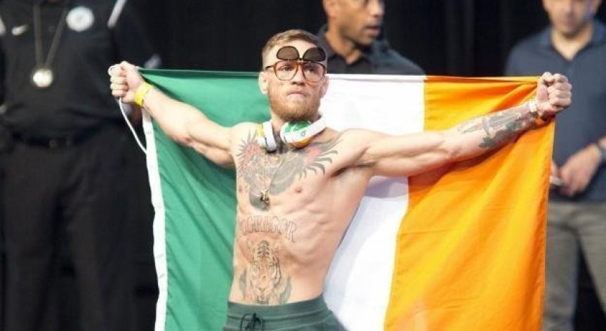 Типичен ирландец: Магрегър продава яхтата си, за да купи кръчма