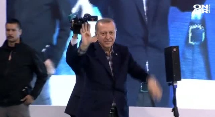 Ердоган се готви за избори с обръщение към 