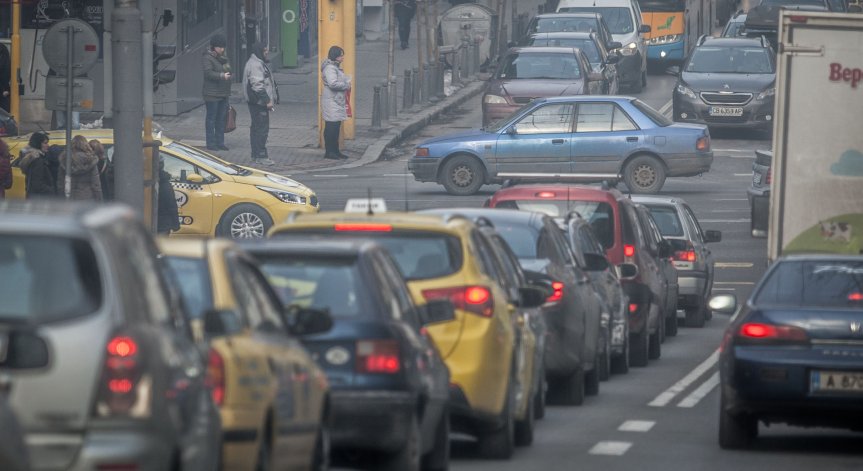 ЕС взе важнo решение за края на автомобилите с двигатели с вътрешно горене